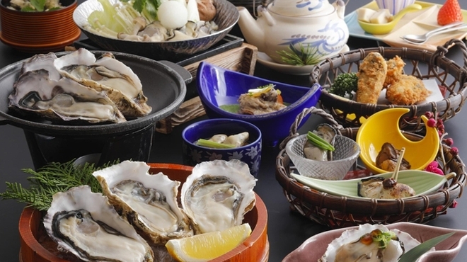 いかだ荘 山上 - 料理写真:的矢牡蠣会席（料理一例）