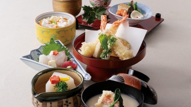 美濃吉 四条河原町店 - メイン写真: