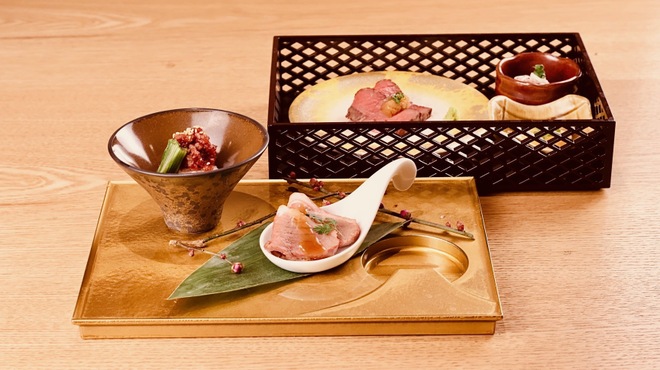 神戸牛 しゃぶしゃぶ おもき 離れ 銀座店 - メイン写真: