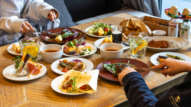 Nine Doors Restaurant&Grill - メイン写真: