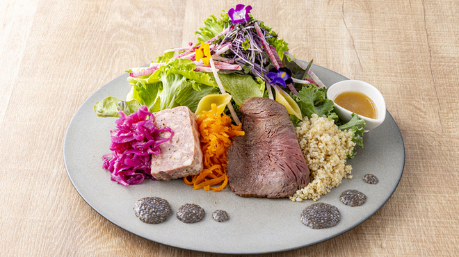 347CAFE＆LOUNGE - メイン写真: