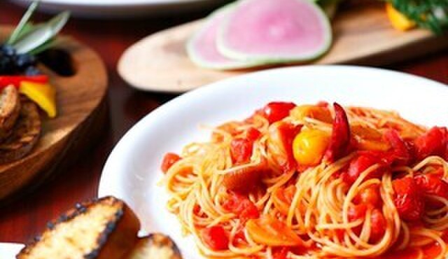 ウォルプタス 東京駅グランルーフ店 - メイン写真: