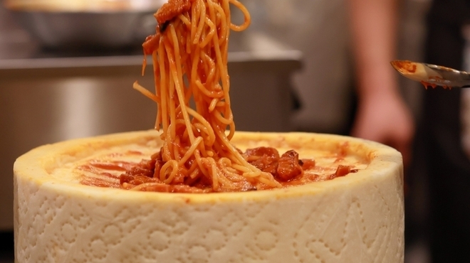 ダニエルズ - メイン写真: