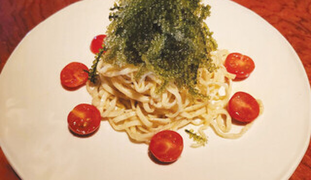 沖縄料理　万座テーブル - メイン写真: