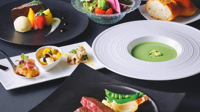 ダイニングカフェ＆バー ロンド - 料理写真:黒毛和牛コース