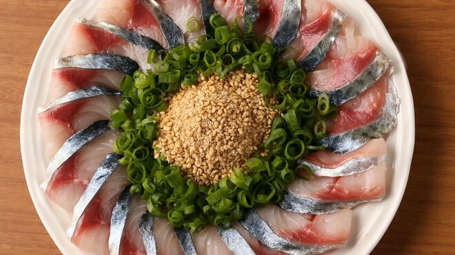 九州うまいもんと焼酎 芋蔵 - メイン写真: