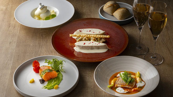 ザ ガーデン ブラッスリー&バー - メイン写真: