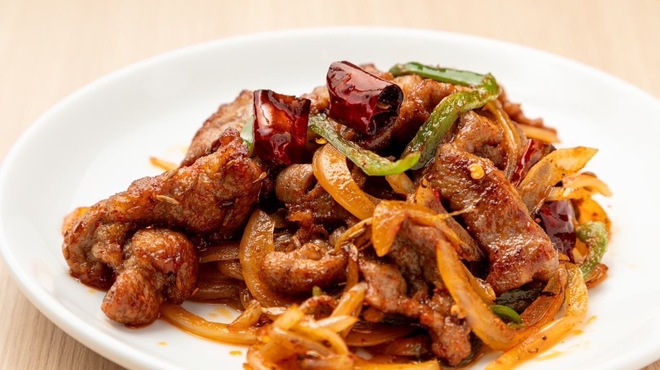 中華料理 唐韻 - 料理写真:ラム肉と野菜のスパイス炒め