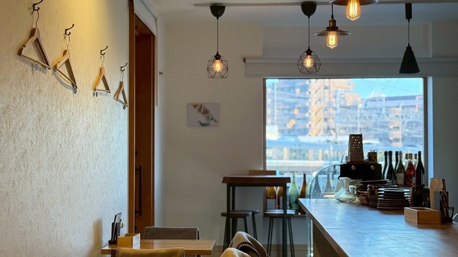 Trois - メイン写真: