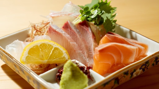 おでんとお蕎麦居酒屋 じんべえ - メイン写真: