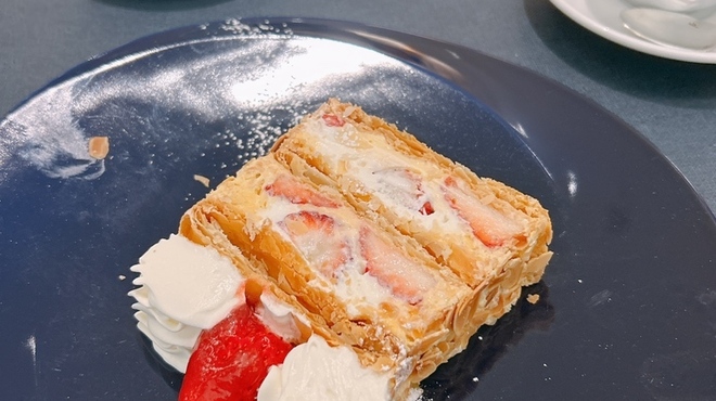 キハチ 名古屋JRセントラルタワーズ店 - 料理写真:ナポレオンパイ✨