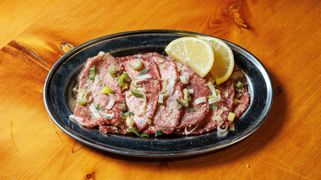 ホルモン焼肉 富や - メイン写真:
