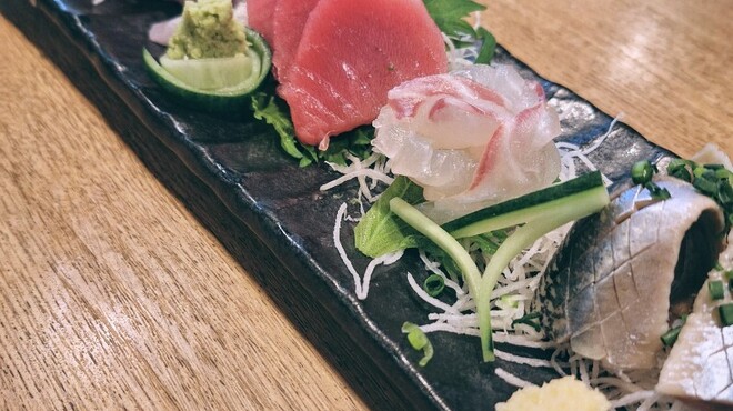 魚勝 - メイン写真: