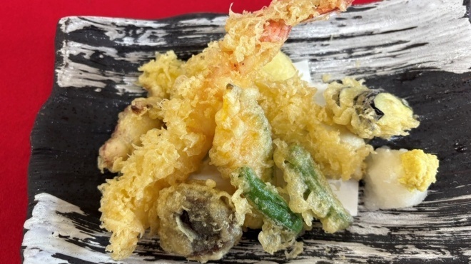 天びん屋 - メイン写真: