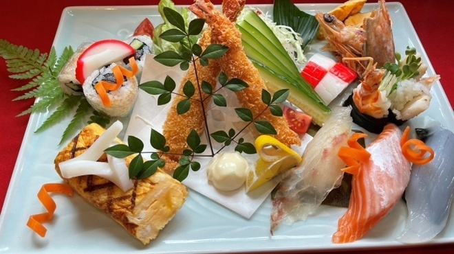 天びん屋 - メイン写真: