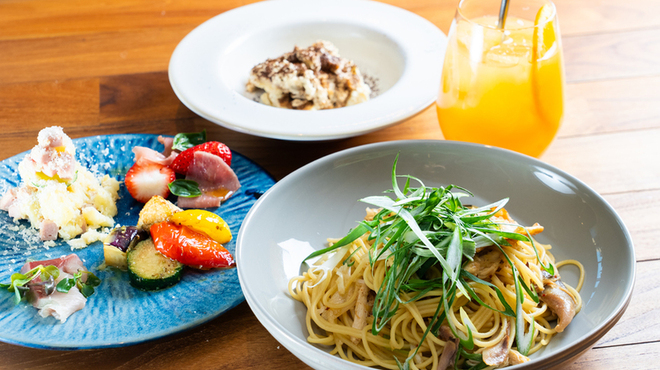 RIGOLETTO ROTISSERIE AND WINE - メイン写真: