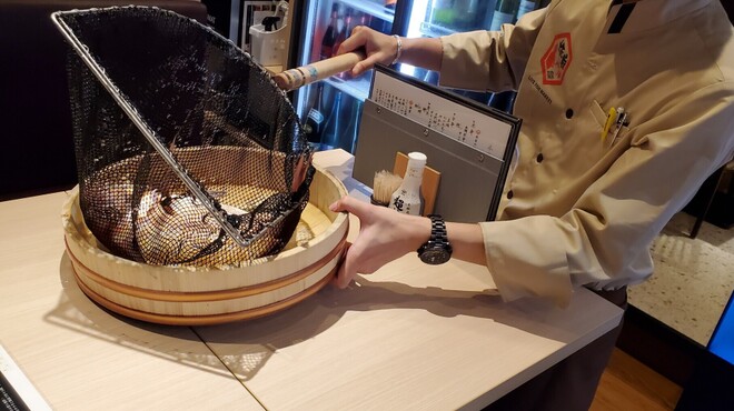 板前バル LIVE FISH MARKET - メイン写真: