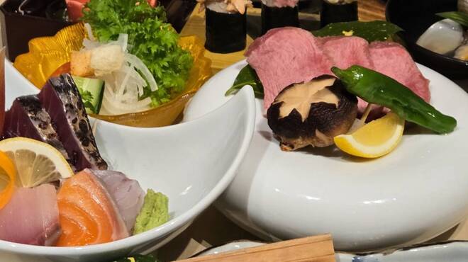 三枚目 助五郎 - メイン写真: