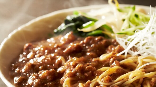 シンガポール発 小籠包と餃子の専門店 ジンホア - メイン写真: