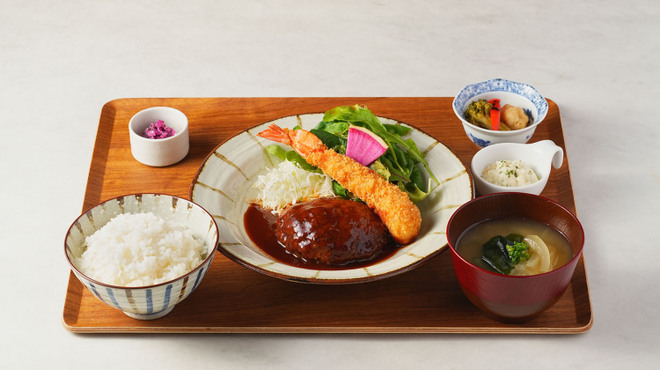 京都ハンバーグ食堂コネル - メイン写真: