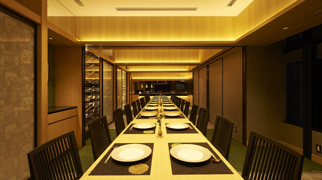 鉄板焼　銀明翠 銀座 - メイン写真: