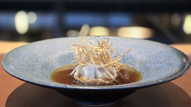 アトリエ - 料理写真:おおいた和牛コンソメ 牛蒡