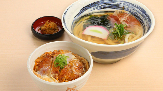 杵屋 郡山站Ekinaka店