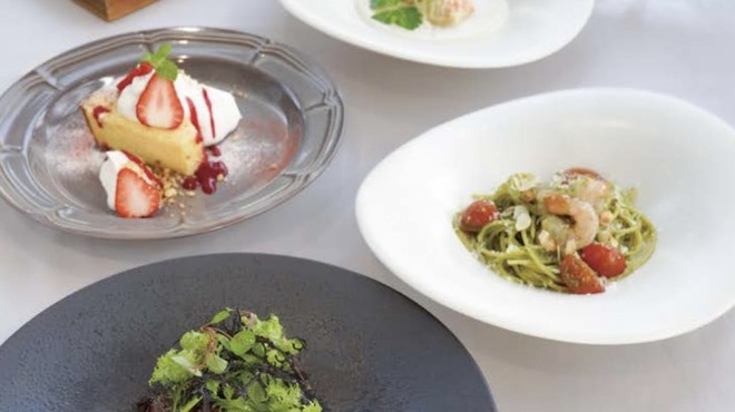 CORAL KITCHEN at garden - メイン写真: