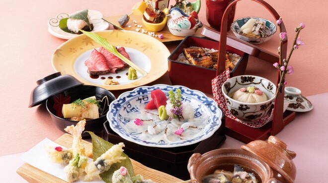 京懐石 美濃吉 竹茂楼 ホテル阪急インターナショナル店 - メイン写真: