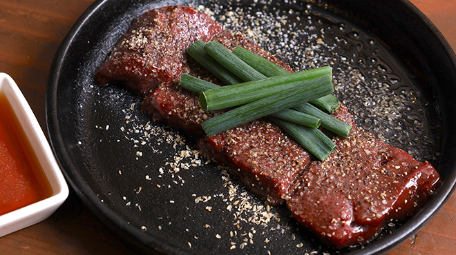大衆肉酒場 伝助 - メイン写真:
