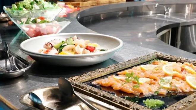 dining & bar KITSUNE - メイン写真: