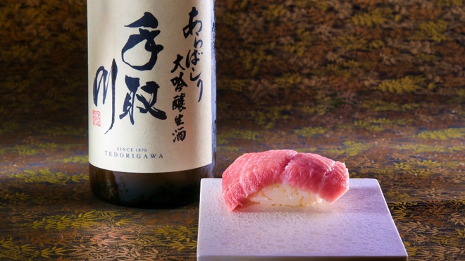 鮨割烹影虎 - メイン写真: