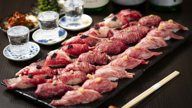 肉と日本酒いぶり 有楽町店 - メイン写真: