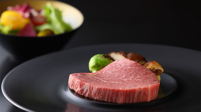 鉄板焼 銀杏 - 料理写真:3～5月　シャトーブリアンフェア ランチ