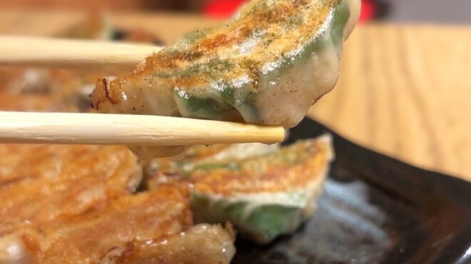 カワカミ餃子店 - メイン写真: