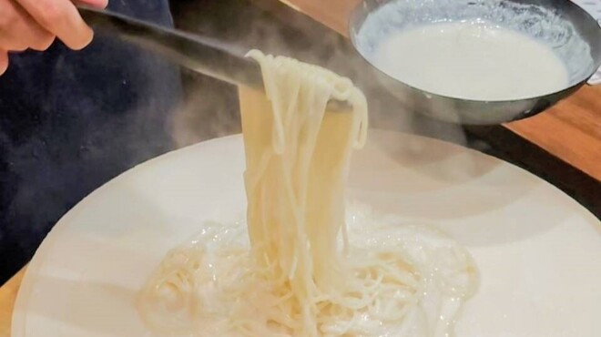 鮮魚鉄板バル マレマレ - メイン写真: