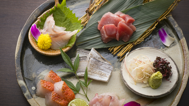 地酒と肴のお店 わだち - メイン写真: