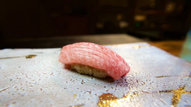 鮨弥栄 - メイン写真: