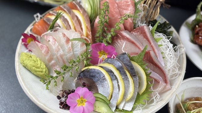 肉と魚 いっすんぼうし - メイン写真: