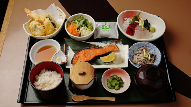 粋酔鮮魚店げんきまる - メイン写真: