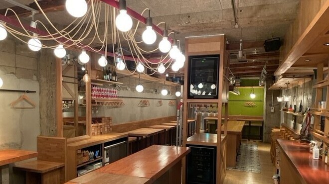 ワインの酒場。ディプント - メイン写真: