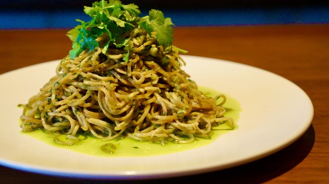 チィナ - メイン写真: