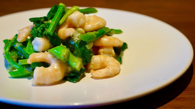 チィナ - メイン写真: