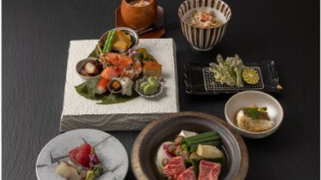 個室会席 北大路 新宿茶寮 - メイン写真: