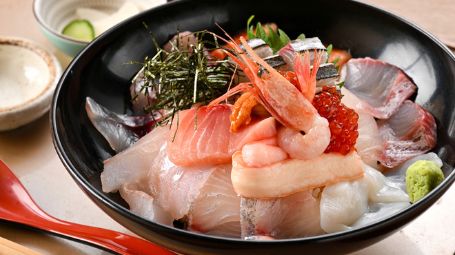 蟹與海鮮Bonta Kurufu福井站前店