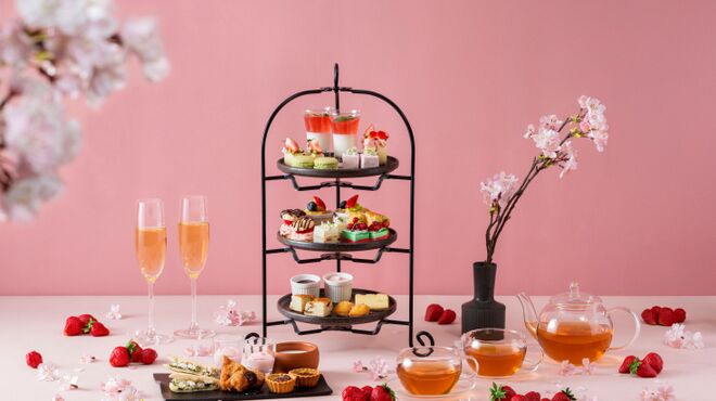 The Living Room with SKY BAR - メイン写真: