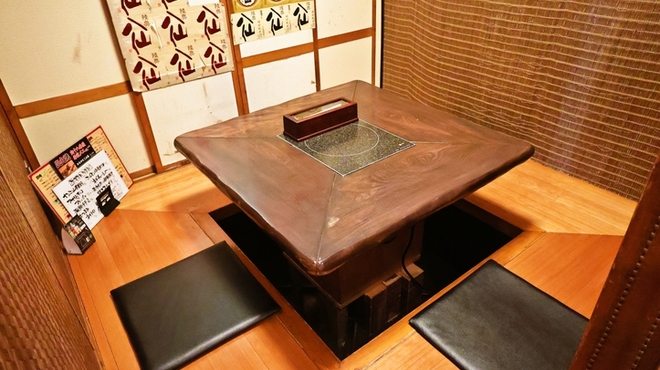 肉系居酒屋 肉十八番屋 - メイン写真: