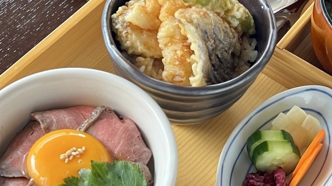 治兵衛 - 料理写真:ランチ　二味御膳