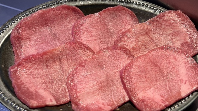 焼肉 肉どうし - メイン写真:
