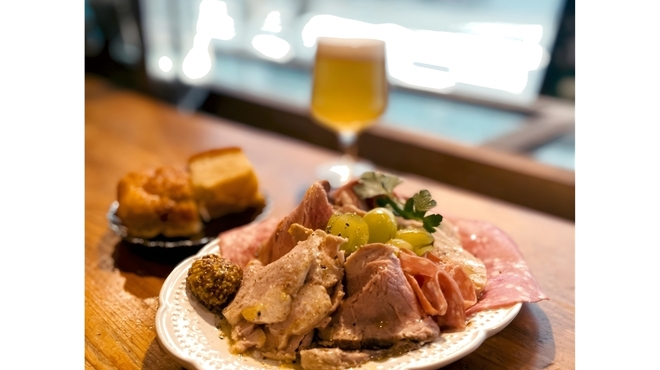 谷町ビール ブリューパブ テタールヴァレ - メイン写真: